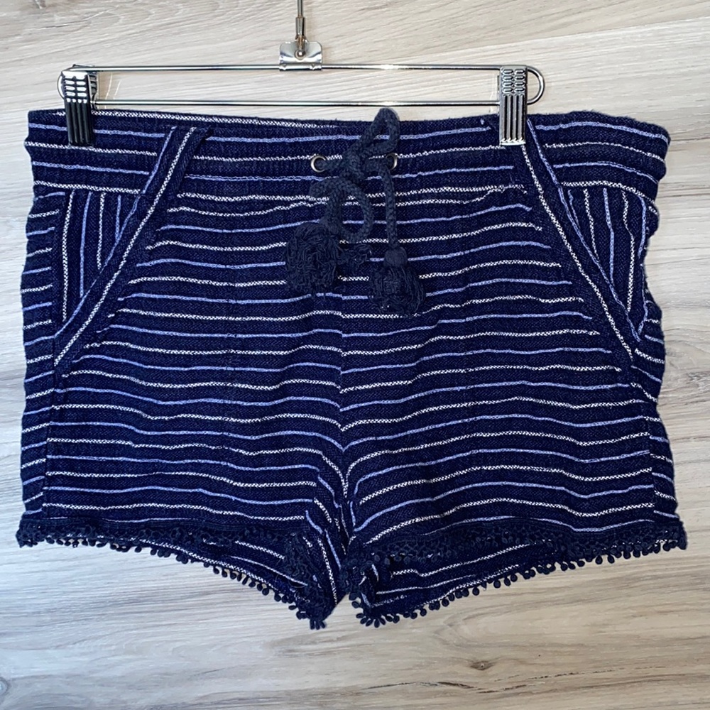 EUC- Women’s Linen Drawstring Shorts, M